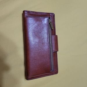 Fossil Women's Logan Leather RFID-Blocking Tab Clutch Wallet